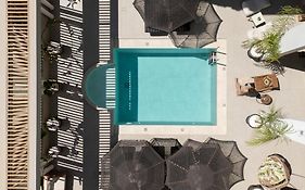 Ammos Suites